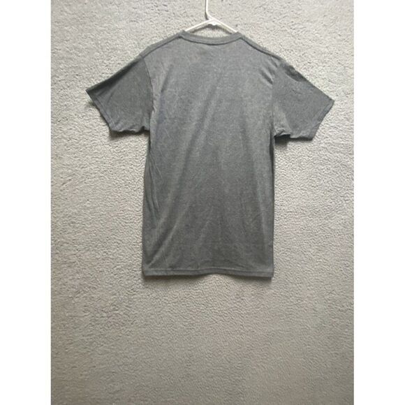 Stranger Things™ Scene Gray Graphic T-Shirt in Medium New - Picture 5 of 5